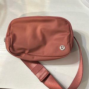 Lululemon belt bag